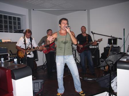 ROCK N ROLL!!!!!!